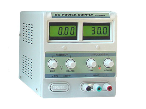 Labornetzgerät 0-30V 0-3A LC-Display